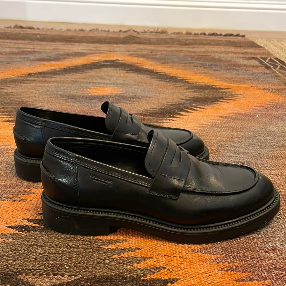 Vagabond loafers. Only worn once!